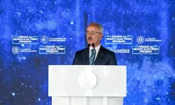 Bakan Uraoğlu duyurdu: 69 televizyon kanalına yayın hizmet veriyoruz