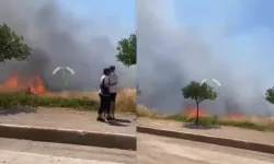 Balçova'da otluk alanda çıkan yangın yerleşim yerlerine yaklaştı