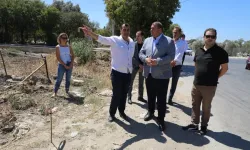 Menderes Belediye Başkanı İlkay Çiçek sokakta vatandaşlarla buluştu