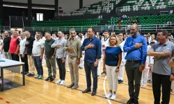 Taekwondo sporcuları siyah kuşak heyecanını Bornova’da yaşadı