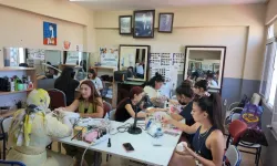 Bayraklı'da ücretsiz meslek kursları kadınlara istihdam kapısı açıyor