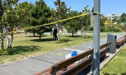 Boşanma aşamasındaki eşini millet bahçesinde boğazından bıçakladı! Kaçışı kameraya yansıdı