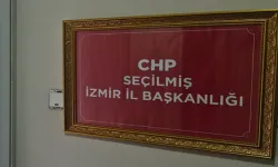 CHP İzmir'de yeni parti istifaları hız kazandı