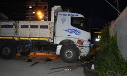 Direksiyon başında fenalaştı... Kamyon 150 metre savruldu!