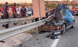 Düğün konvoyunu yasa boğan kaza: 1 kişi hayatını kaybetti, 1'i bebek 3 kişi yaralandı