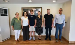 LGS Türkiye birincisi Emirhan Kaptan’a Efes Selçuk’tan destek