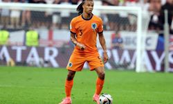 Fenerbahçe'den savunmaya dünya yıldızı takviyesi! Nathan Ake ile resmi imzalar atıldı