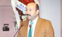 Gencer Yılmaz: “Sağlık çalışanlarının emeği üzerinden algı siyaseti yapılmasına izin vermeyeceğiz”