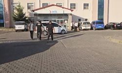 Husumet kanlı bitti: Taşlı, sopalı ve silahlı kavgada 9 kişi yaralandı!