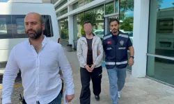 Husumetli olduğu genci bıçakladı