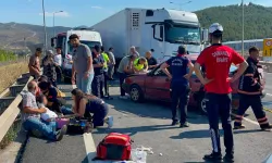 İki otomobilin çarpıştığı kazada 1'i bebek 7 kişi yaralandı