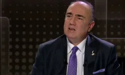 İYİ Parti kurucularından gazeteci Vedat Yenerer hayatını kaybetti