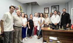 Bayındır'da CHP'den ayrılan belediye başkanı ve teşkilat Yeni Parti'ye katıldı