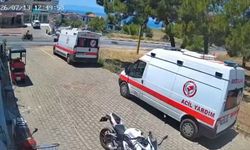 İzmir'de 'U' dönüşü yapan otomobille çarpışan 26 yaşındaki motosikletli öldü