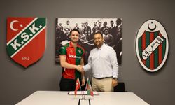 Karşıyaka Alpay Eroğlu'yla yeniden imzaladı
