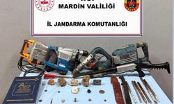 Kaçak kazıya darbe: 1500 yıllık Roma mozaiği ele geçirildi