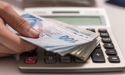 Bir İzmirlinin borcu, 5 aylık emekle ödeniyor