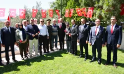Menemen’de 15 Temmuz şehitleri Yıldıztepe Şehitliği’nde anıldı