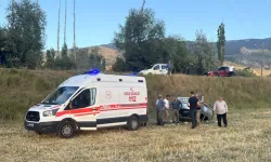 Takla atan otomobil otluk alana devrildi: 1 ölü, 3 yaralı