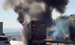 Otoyolda korkutan yangın! 24 ton çikolata yüklü tır alev aldı