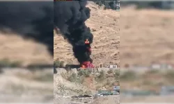 Çiğli'de korkutan yangın! Site inşaatında bulunan malzemeler alev aldı