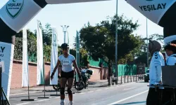Yeşilay Yarı Maratonu’nda 1500 sporcu ter döktü