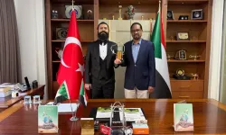 Akif Manaf’a Sudan-Türkiye Barış Ödülü verildi