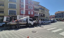 Binanın dış cephe giydirme işinde çalışan işçi elektrik akımına kapılarak öldü