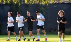 Altay’da kadro sıkıntısı: 17 futbolcu antrenmanlarda yok