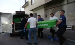 Apartman dairesinde çıkan kavga can aldı: Defalarca bıçaklanan şahıs öldü