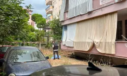 Balkondan düşen yaşlı kadın olay yerinde hayatını kaybetti