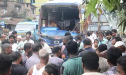 Bangladeş'te yolcu otobüsleri çarpıştı: 8 ölü, 25 yaralı
