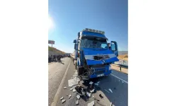 Çekicinin arkadan çarptığı traktördeki 1 kişi öldü, 1 kişi tutuklandı