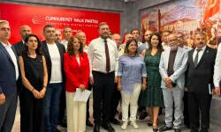 CHP İzmir ilçe başkanlarından Çiğli’deki saldırıya tepki: “Tek bir geri adım atmayacağız”