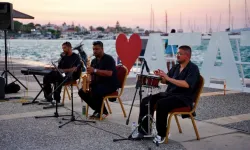 Çiftlik Sahili’nde gün batımı konserleri başlıyor