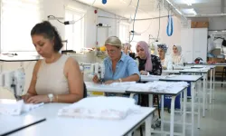 Didimli kadınlar dikiş öğreniyor, üretime katılıyor