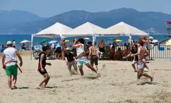Pamucak Sahili’nde düzenlenen İzmir FF Cup Beach Flag Turnuvası tamamlandı