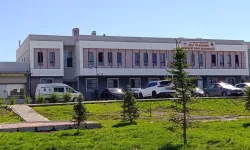 Evinde bıçaklanan 59 yaşındaki adam hayatını kaybetti