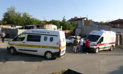 48 yaşındaki şahıs, evinin önündeki asmanın altında ölü bulundu