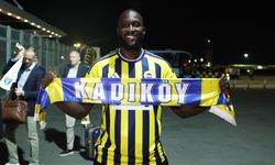 Fenerbahçe’ye yıldız golcü: Romelu Lukaku İstanbul’a geldi