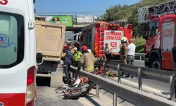 Hafriyat kamyonunun altında kalan motosiklet sürücüsü hayatını kaybetti