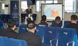 İZDENİZ personeline afet ve yangın eğitimi verildi