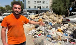 İzmir Buca'da çöp yığınlarına molozlar da eklendi!