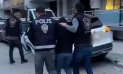 İzmir'de suç örgütü propagandası yapan 9 kişiden 3'ü tutuklandı