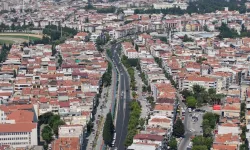 İzmir’in yollarında büyük yenileme: 120 noktada çalışma tamam