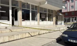 Kahvehanede bıçaklı kavga: 1 ölü, 1 yaralı