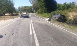 Karşı şeride geçen otomobil faciaya neden oldu: 2 kardeş öldü, 2 yaralı!