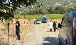 Kayıp muhtar tarlasında tabancayla vurulmuş halde ölü bulundu