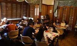 KPSS’ye hazırlanan gençlerin adresi İlber Ortaylı Kitabevi oldu