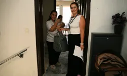 Kuşadası’nda 115 bebeğe ilk hediye belediyeden